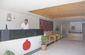 Narr Hotel