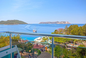 Nur Hotel