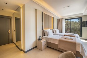 Seatown Hotel