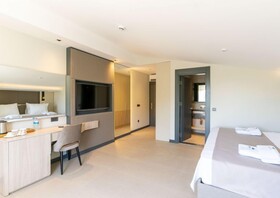 Seatown Hotel