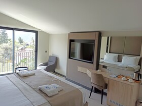 Seatown Hotel