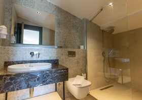 Seatown Hotel