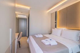 Seatown Hotel