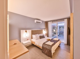 Un Amor The Hotel