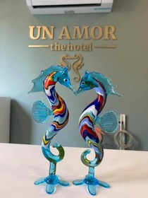 Un Amor The Hotel