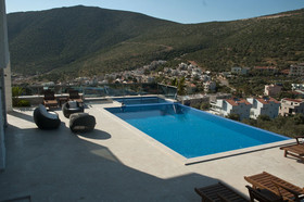 Villa Moonshine