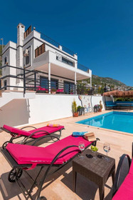 Villa Sunshine