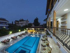 Amore Hotel
