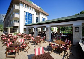 Armas Gül Beach