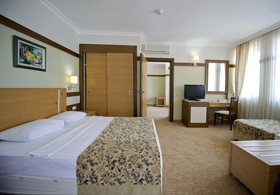Armas Gül Beach