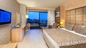 FashionTV Luxe Resort