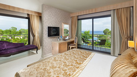 FashionTV Luxe Resort
