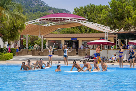 FashionTV Luxe Resort
