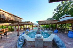 Azur Hotel
