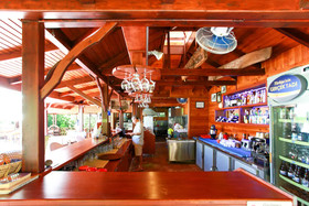 Azur Hotel