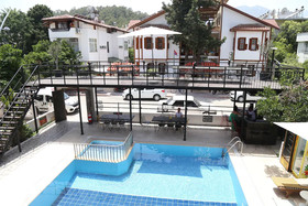 Derin Luxury Hotel