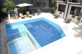 Derin Luxury Hotel