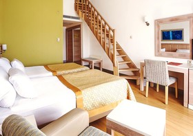 DoubleTree by Hilton Antalya Kemer