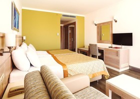 DoubleTree by Hilton Antalya Kemer