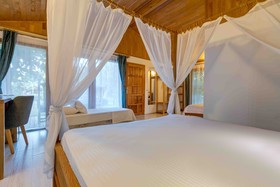 Etenna Beach Bungalows