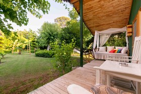 Etenna Beach Bungalows