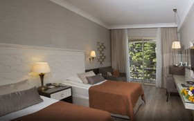 Fame Residence Kemer & Spa