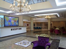 Grand Miramor Hotel
