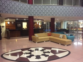 Grand Nar Hotel