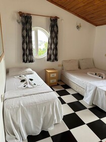 London House Hotel