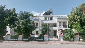 London House Hotel