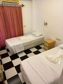London House Hotel