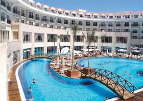 Meder Resort