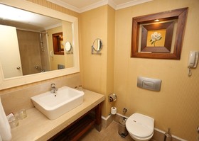 Meder Resort