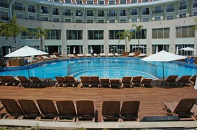 Meder Resort