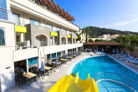 Rich Melissa Hotel & SPA