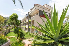 Rich Melissa Hotel & SPA