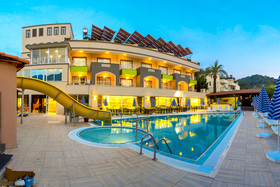 Rich Melissa Hotel & SPA
