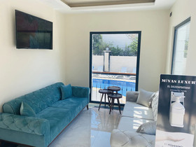 Miyas Luxury Hotel