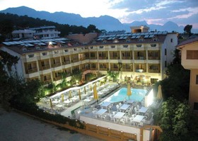 Mr. Crane Hotel