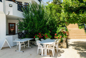 Naturella