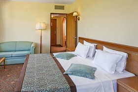Özkaymak Marina Hotel