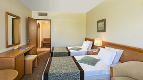 Özkaymak Marina Hotel