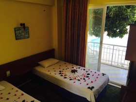 Paradise Hotel