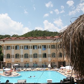 Saint Star Kemer