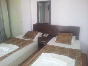 Romeo Beach Hotel