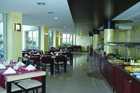 Viking Nona Beach Hotel
