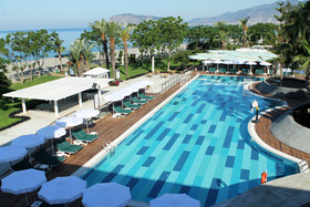 LABRANDA Alantur Resort