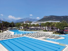 Dobedan World Palace Kemer