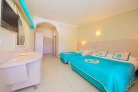 Daima Biz Hotel - Dolusu Aquapark Access