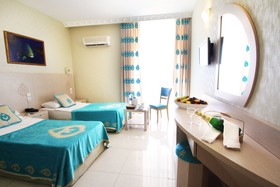 Daima Biz Hotel - Dolusu Aquapark Access